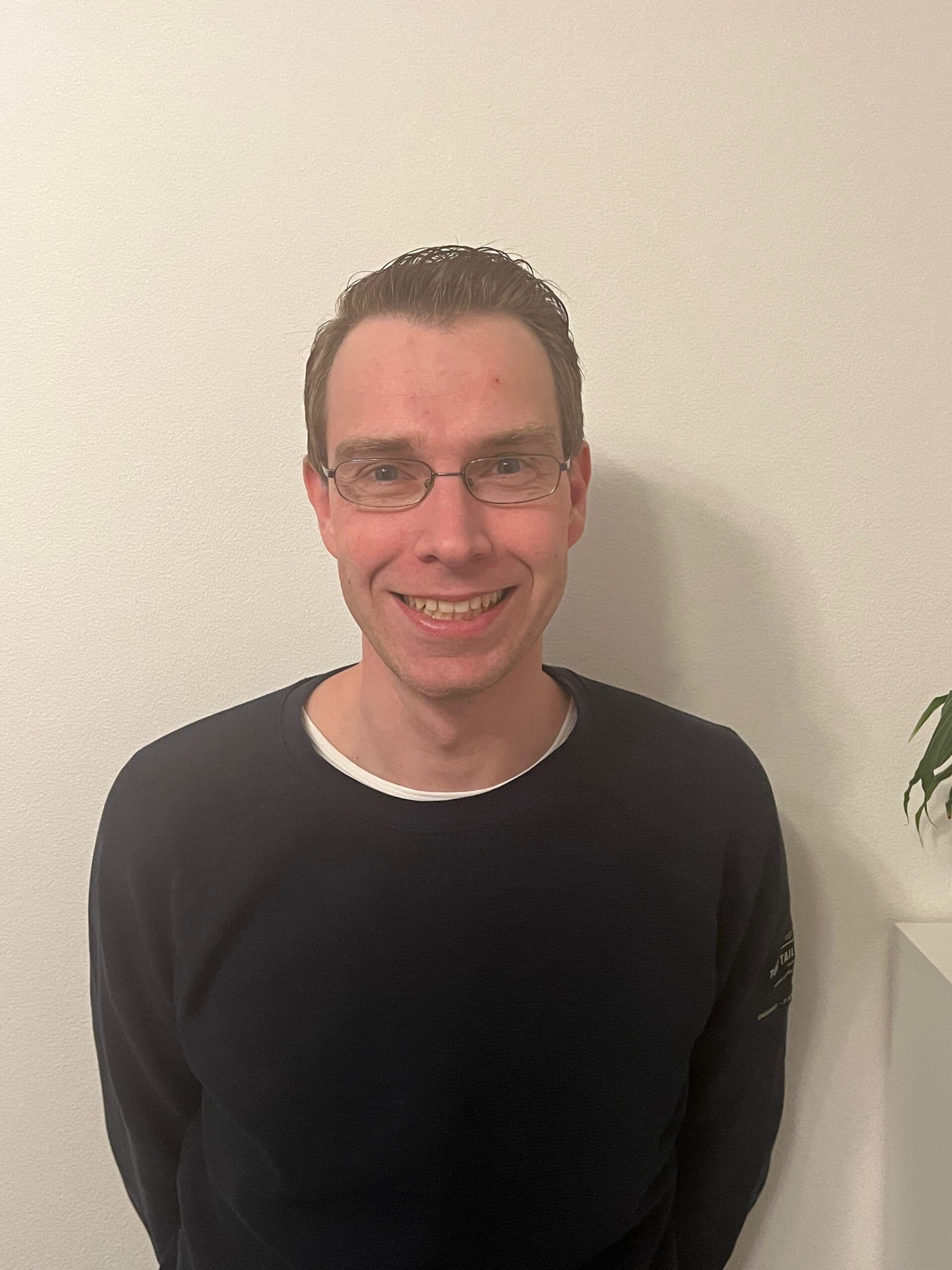 Nils Holt
